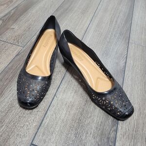 Piccadilly Black Comfort Heels (8)
